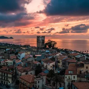 Appartamento Casa Tranquilla E Luminosa Con Terrazzo A Due Passi Dal Mare, Brolo