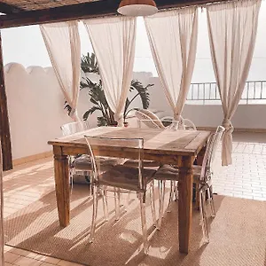 Casa vacanze La Casa Sul Tramonto, Scauri (Sicily)